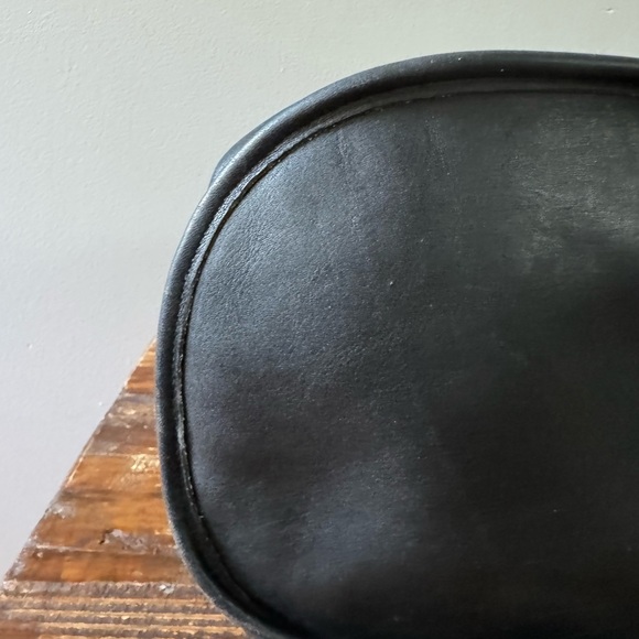 Vintage 🇺🇸Coach Handbag in black - Picture 5 of 14